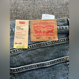 Men’s Levi 502 Taper Jeans